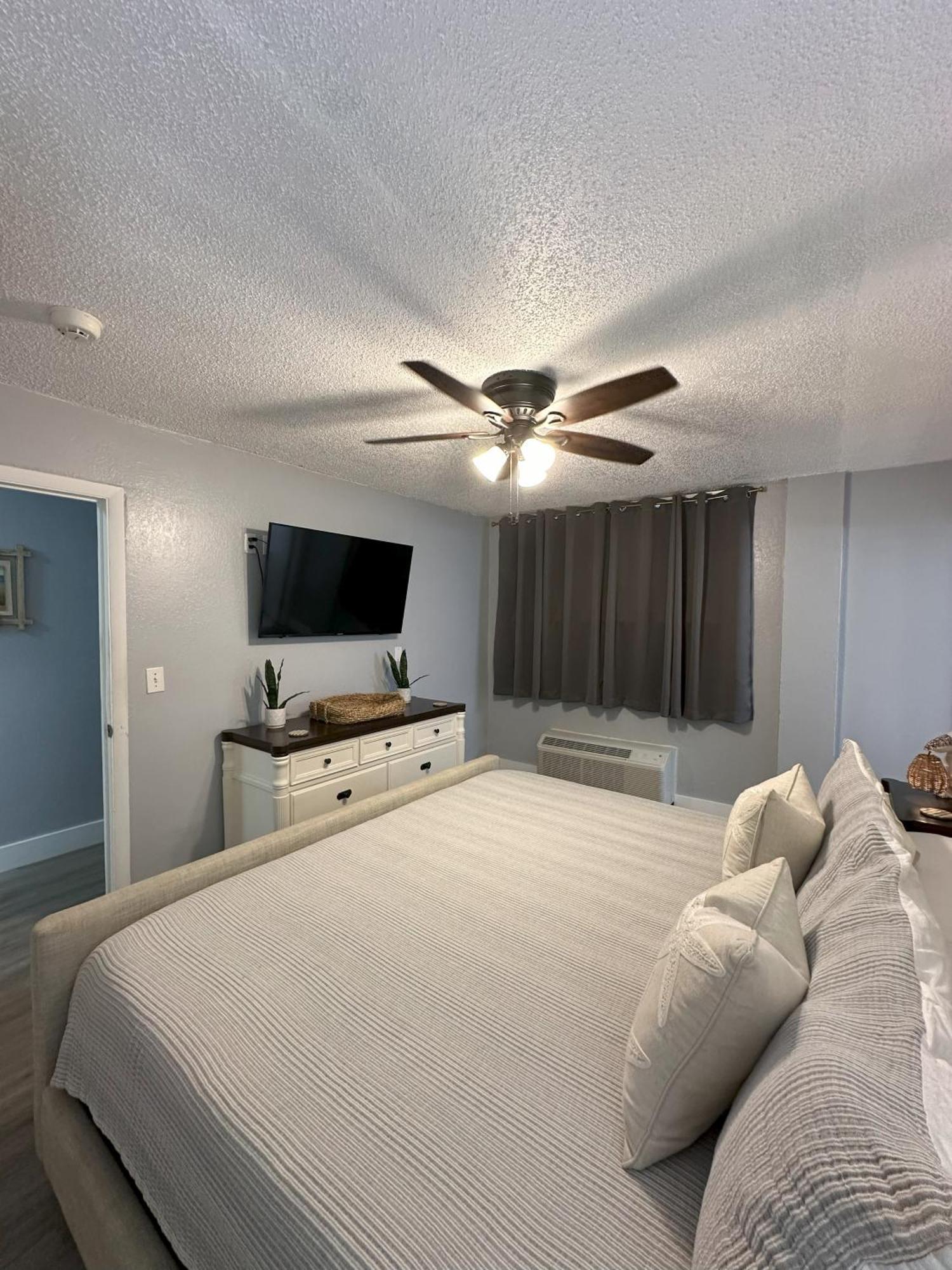 Seabliss, Oceanfront 1St Floor Cozy Condo デイトナ・ビーチ 部屋 写真